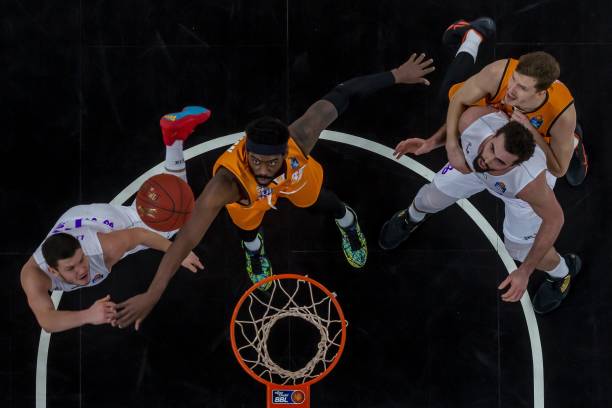 总冠军的潜 总冠军的潜